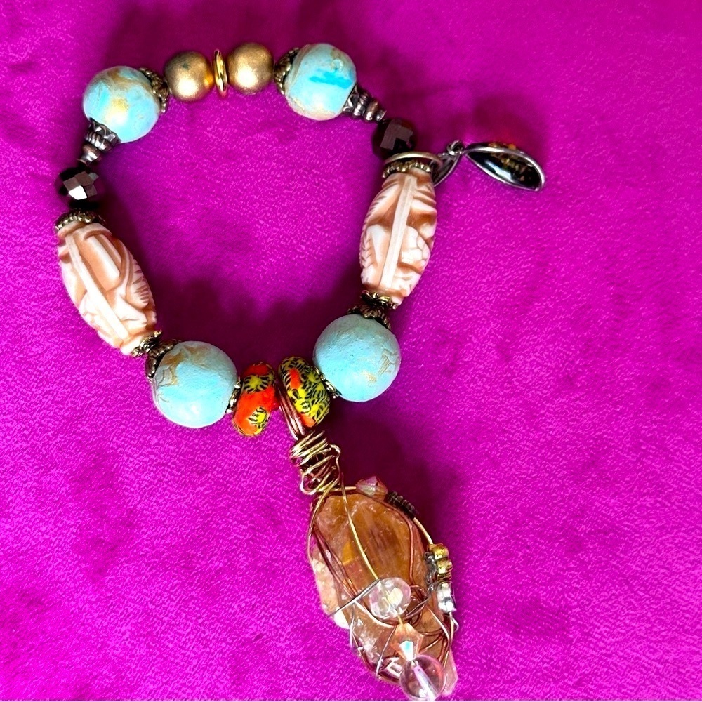 Hand crafted Bracelet Collage Beaded with Hand-Painted Beads & Wire-Wrapped 0778 - Picture 3 of 13